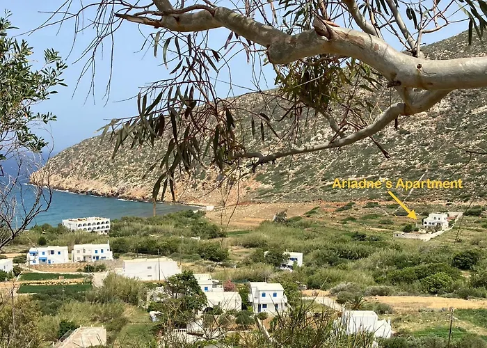 Ariadne\'S Apartment - Apollonas
